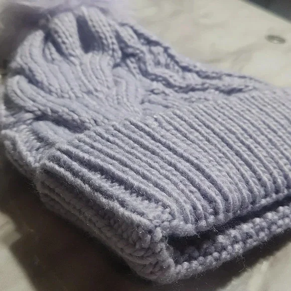 Calia Cable Knit Pom Beanie Womens in Lily Nwt - Picture 6 of 6